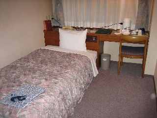 掃除のオバチャン、ご苦労さんです♪