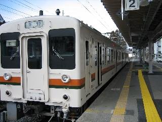 手動ならではのドア半開き(何)