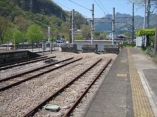 線路はココで途切れてしまいました