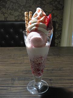 甘いモノはなんとやらと言いますし(マテ